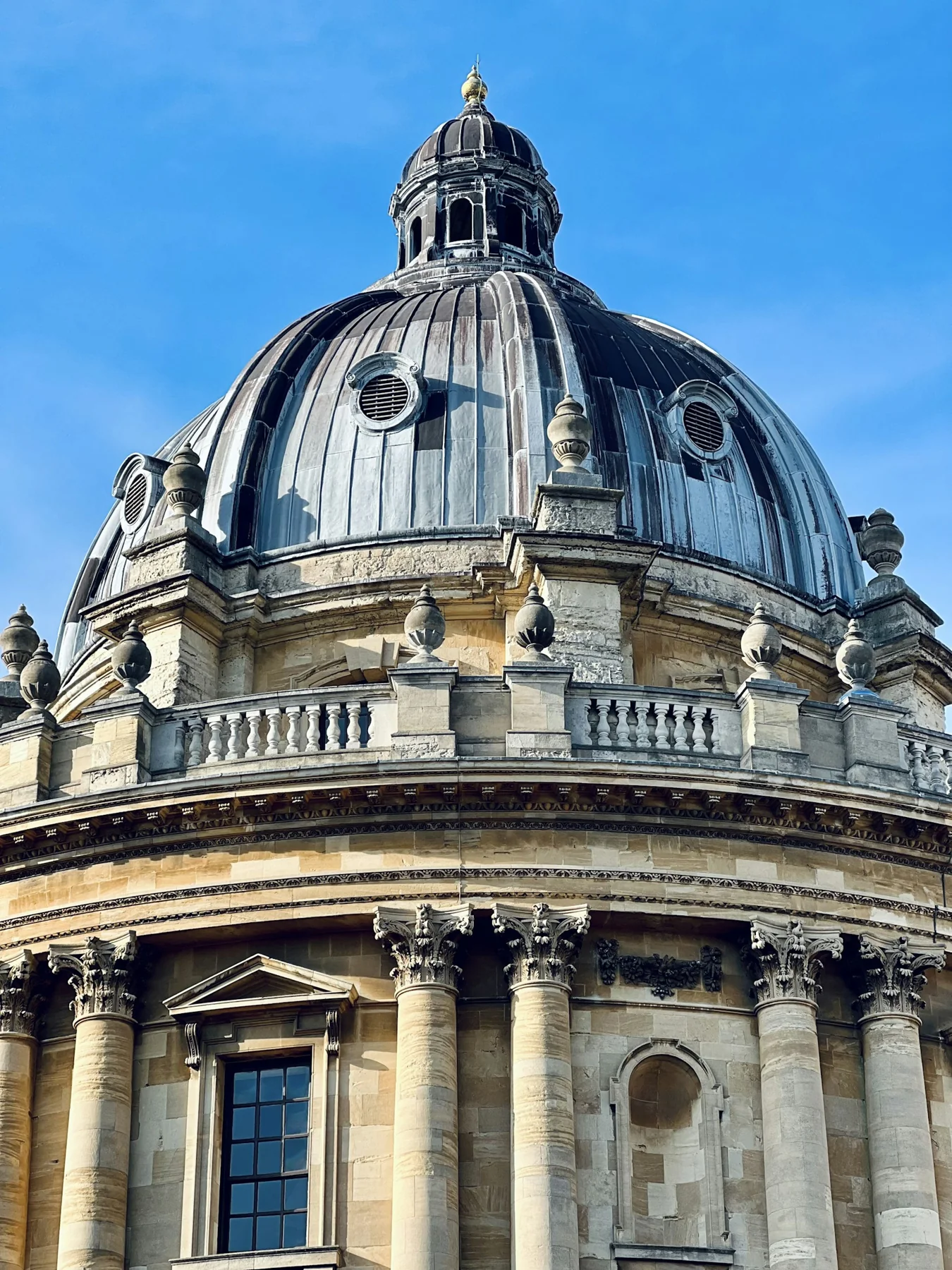 Oxford neighbourhood, illustrative stock photograph